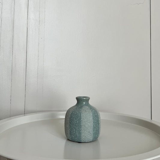 Mini vase en terre cuite